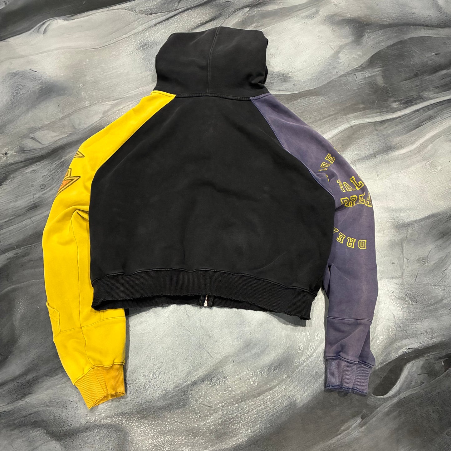 Vale Forever Multicolor Crest Zip Up Hoodie (M)