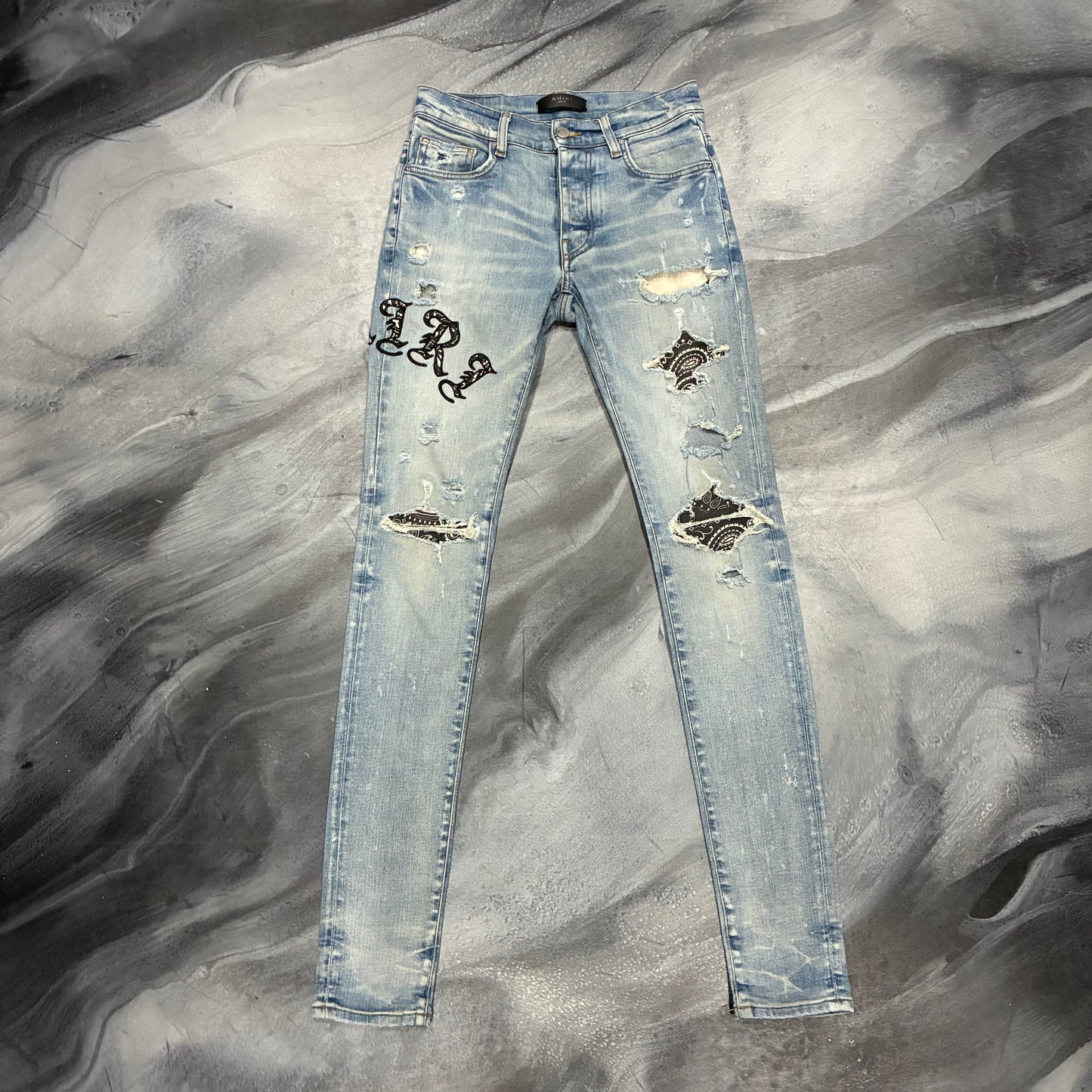 Amiri Light Blue/Black & White Old English Bandana Jean (28)