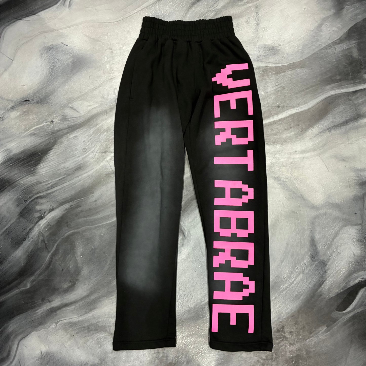 Vertabrae Black/Pink Sweatpants (L)