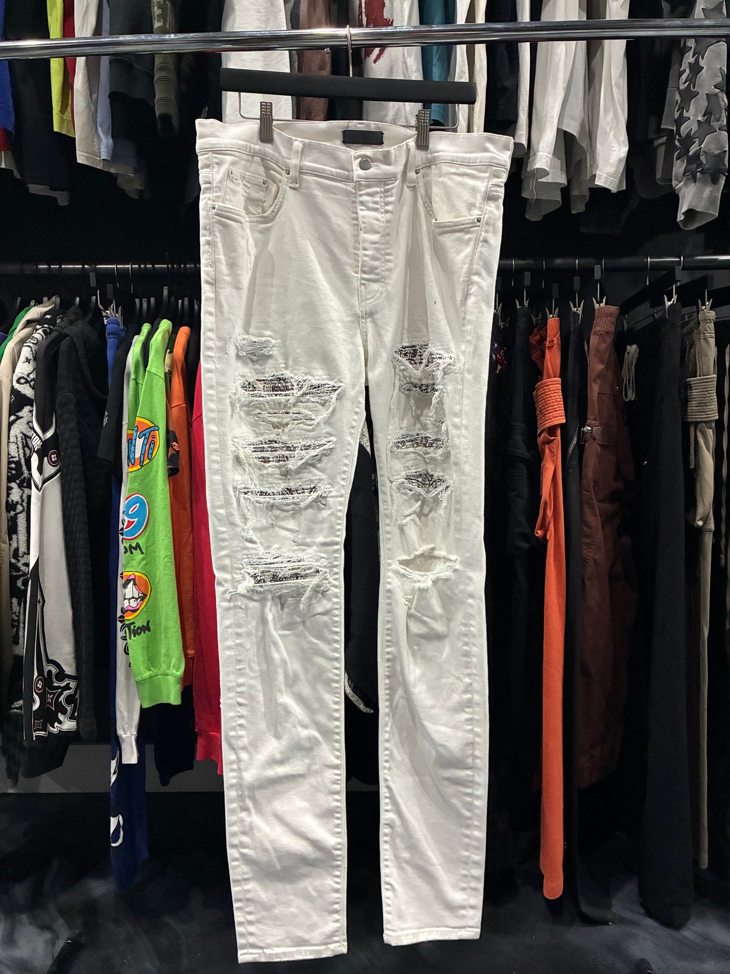 Amiri White/Black Bandana Paisley Jean (38)