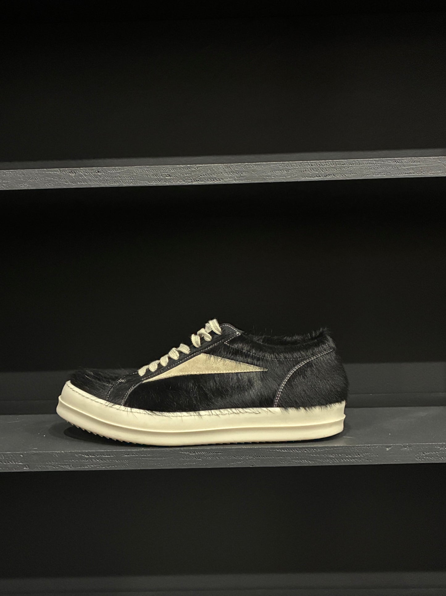 Rick Owens Black Fur Vintage Low Sneaker (45)