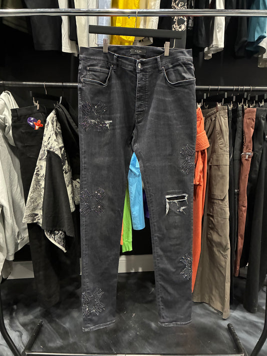 Amiri fade Grey Bedazzled logo patch Jean (36)