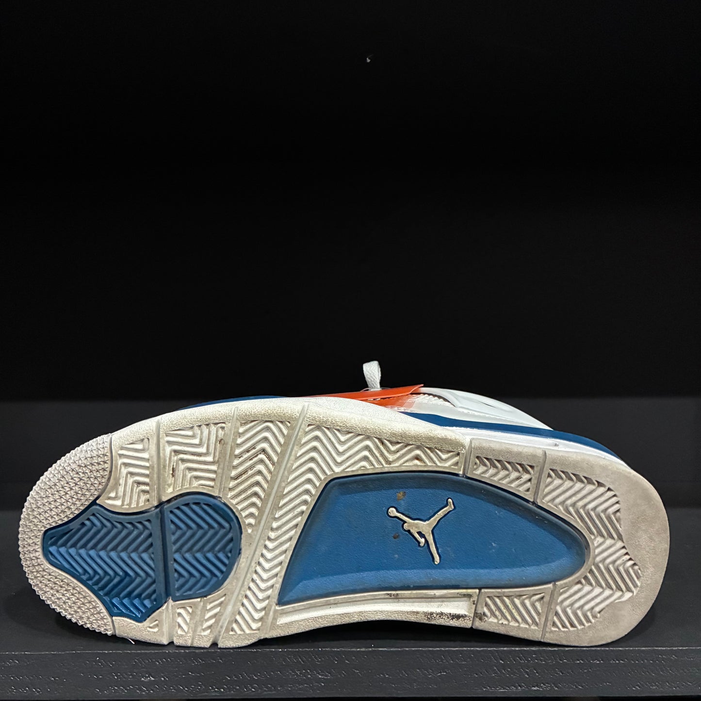 Jordan 4 Retro “Military Blue” (6Y)