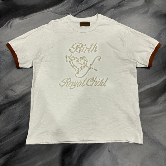 Birth of Royal Child White Brown Pearl Tee (L)