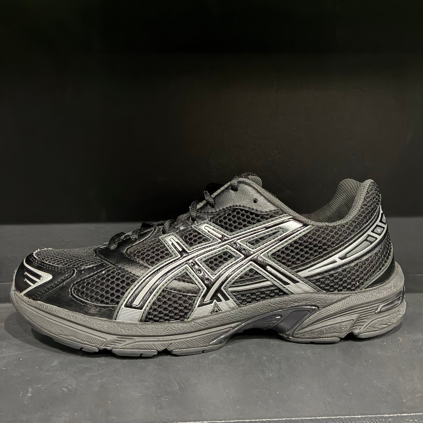 Asics Gel-1130 Black/Silver (10.5)