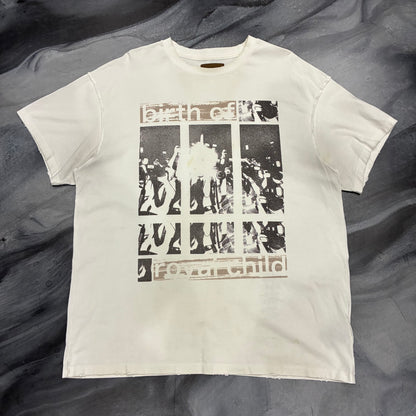 Birth of Royal Child White Flashlight Tee (XL)
