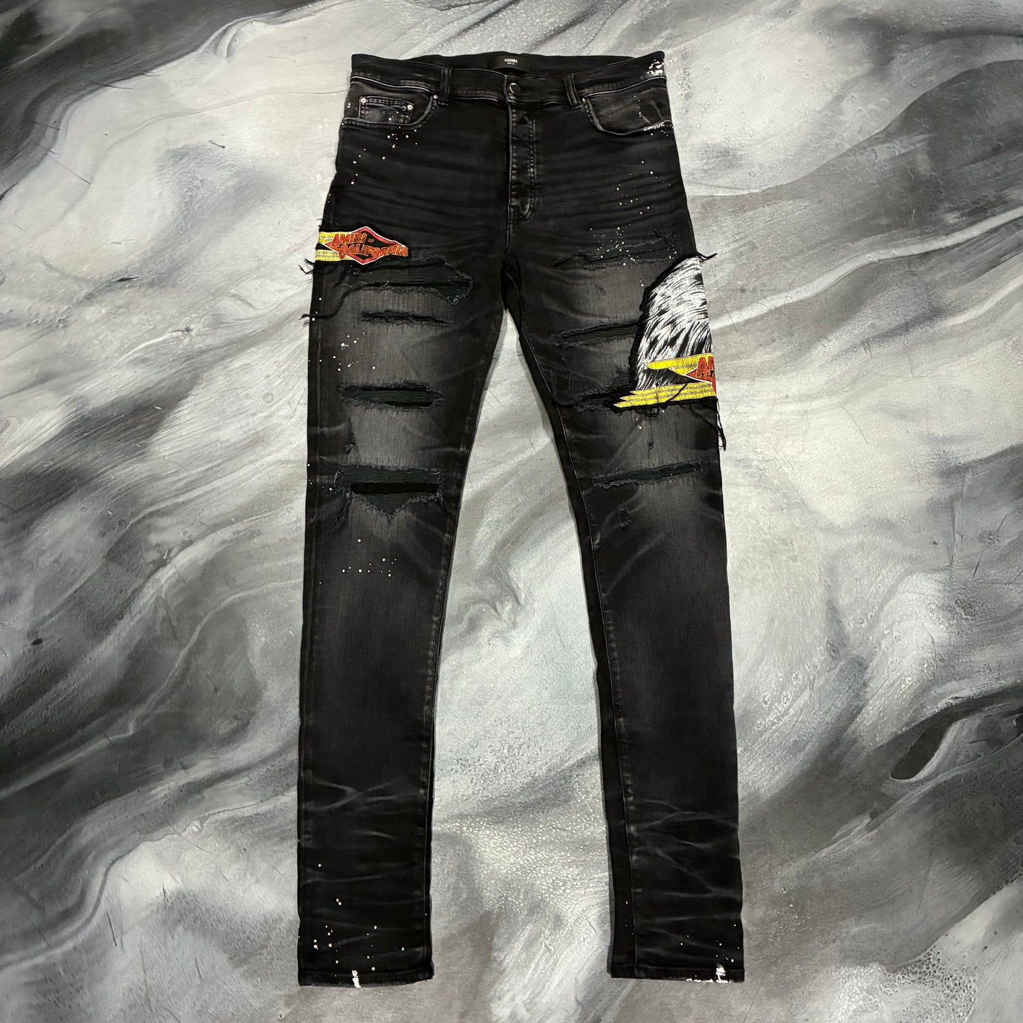 Amiri Black Distressed Eagle Patch Jean (36)