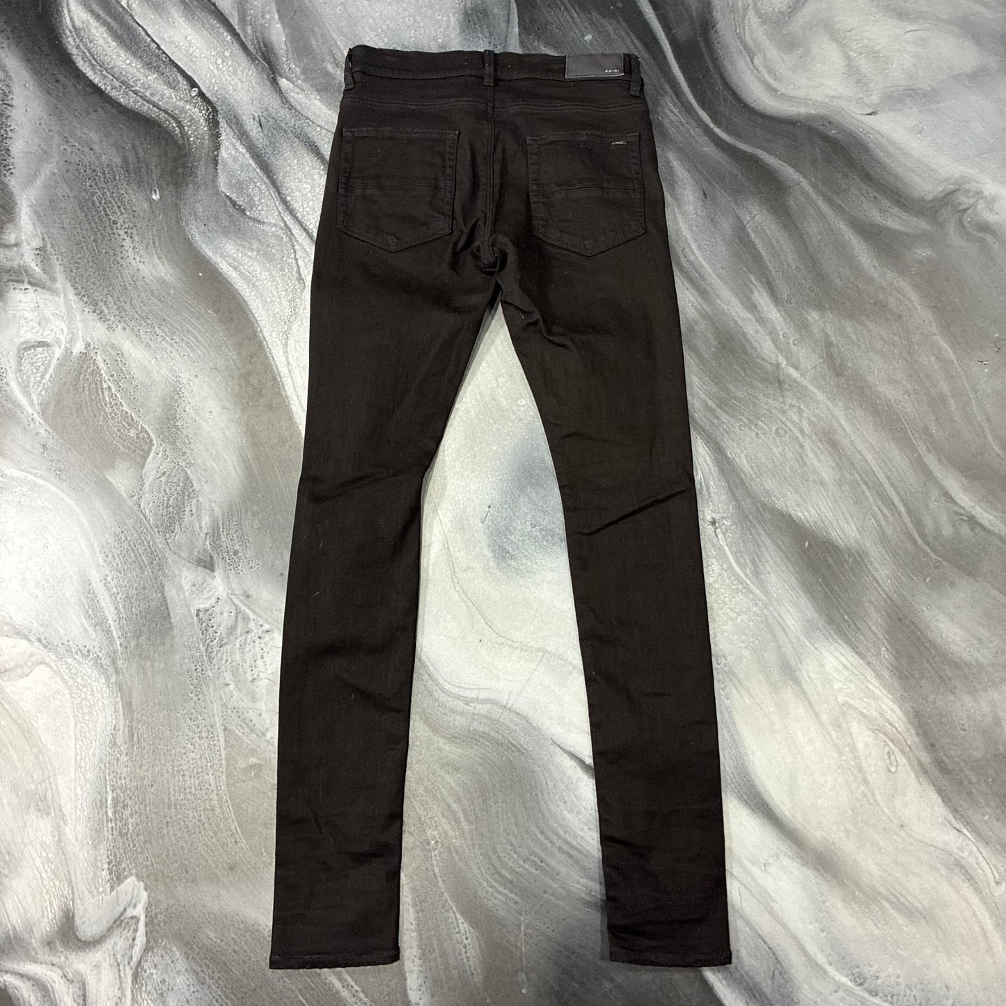 Amiri Black Distressed Knee Jean (31)