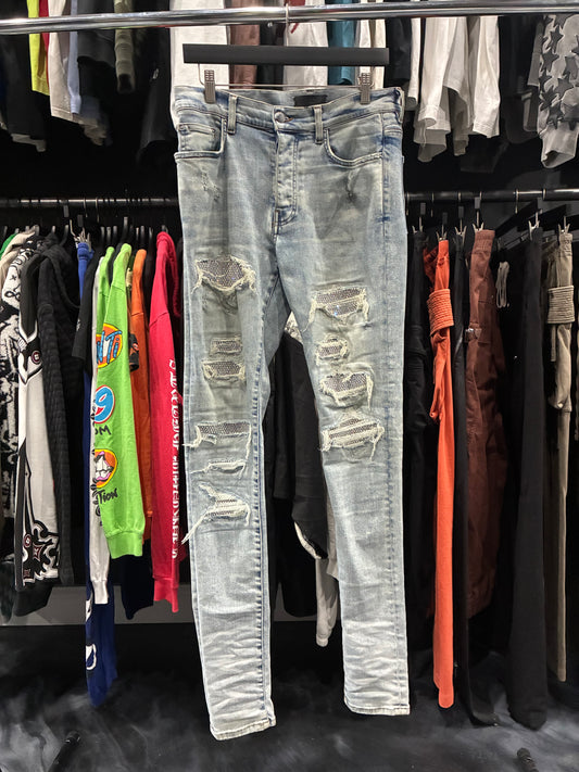 Amiri Light Blue Wash Studded Jean (32)
