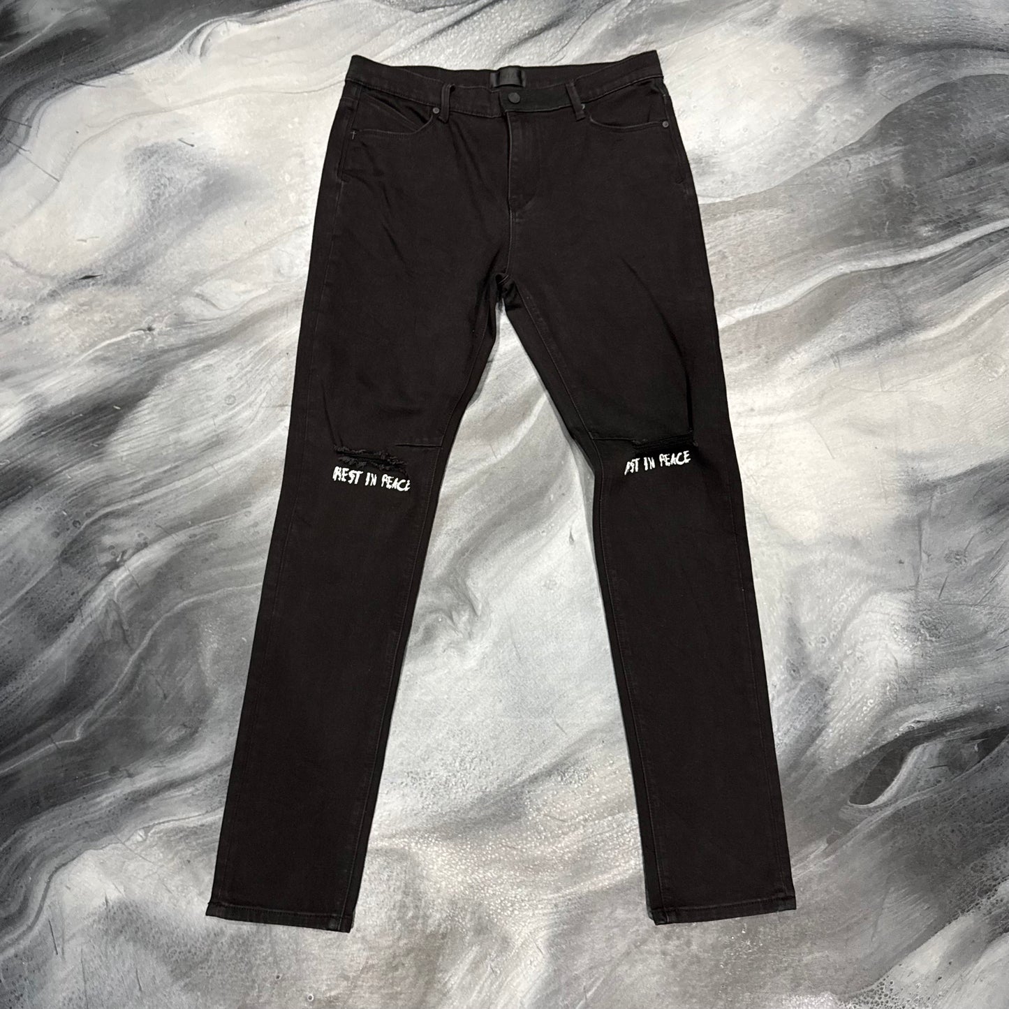 RTA Black RIP Knee Slit Jean (32)