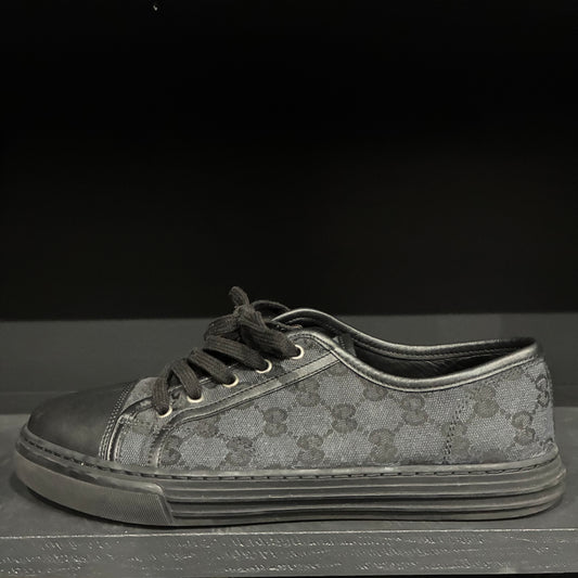 Gucci Black Low Top Sneaker (8)