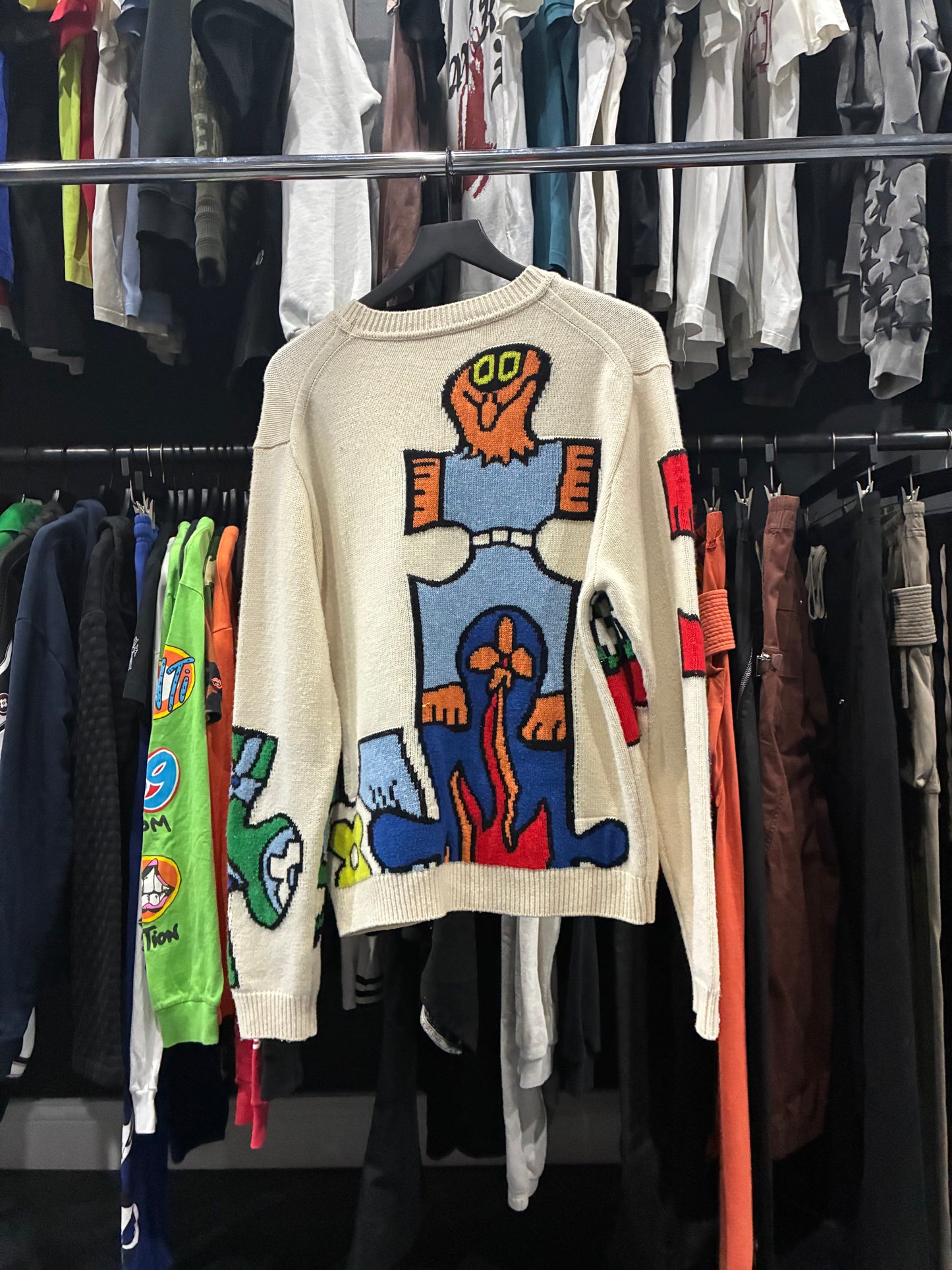 Louis V Cream/Colorful Abstract Art Crewneck Sweater (L)