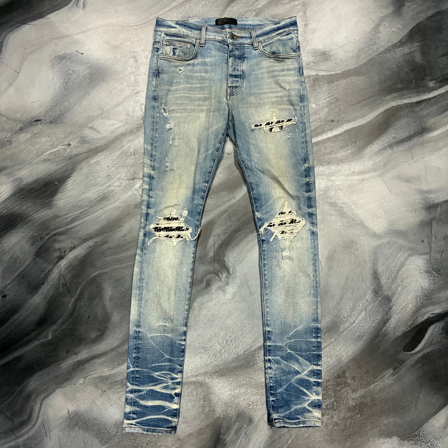 Amiri Indigo/Black & White Boucle Patch Jean (31)