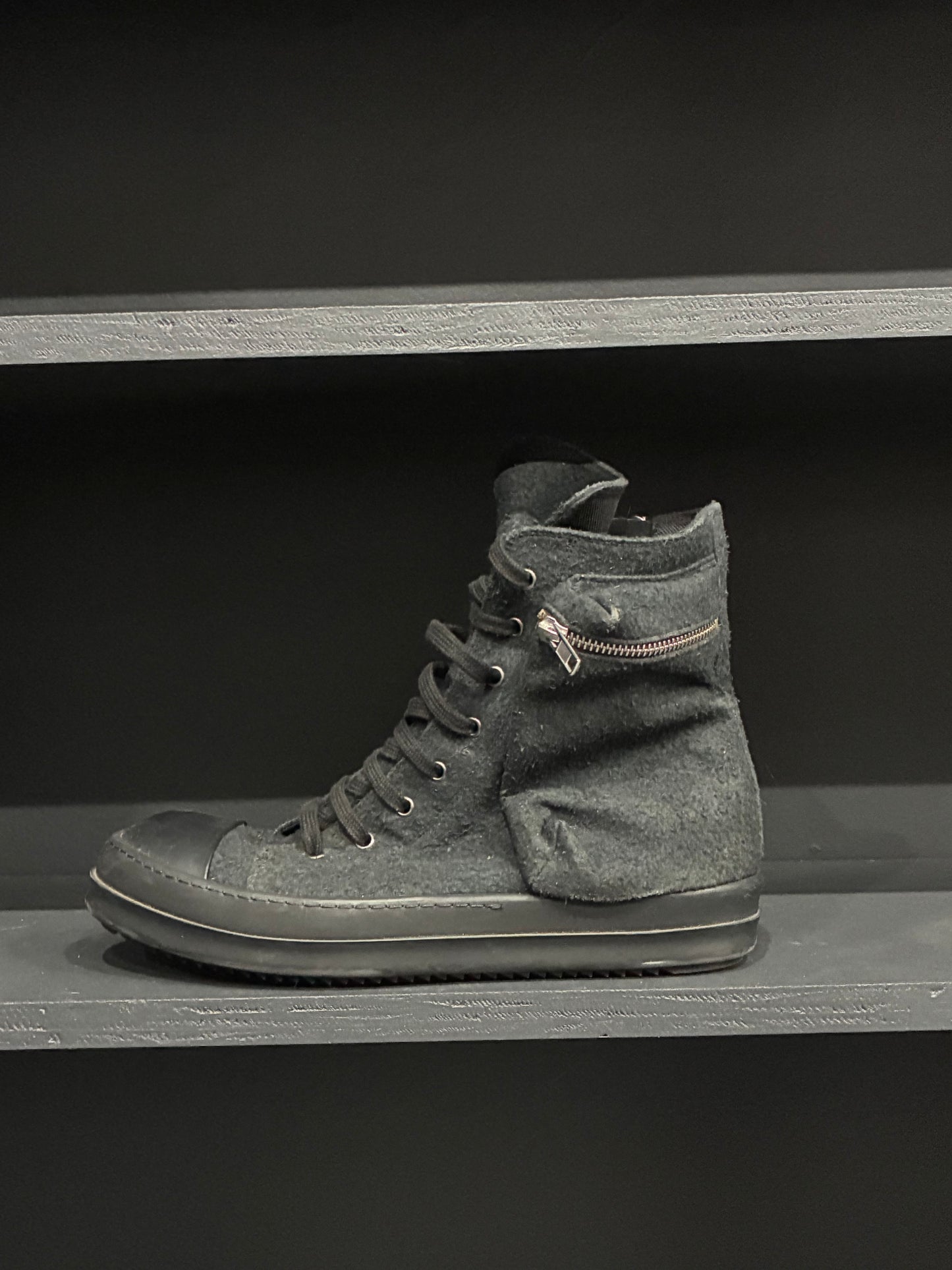Rick Owens Black Wool Cargo High Sneaker (42.5EU)