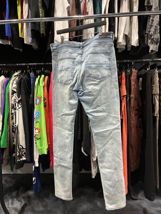 Amiri Light Blue/Red Patch MX1 Jean (36)
