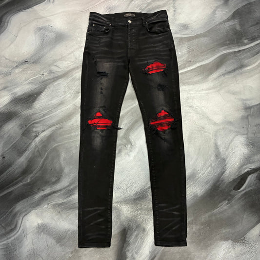 Amiri Faded Black/Red Patch MX1 Jean (31)