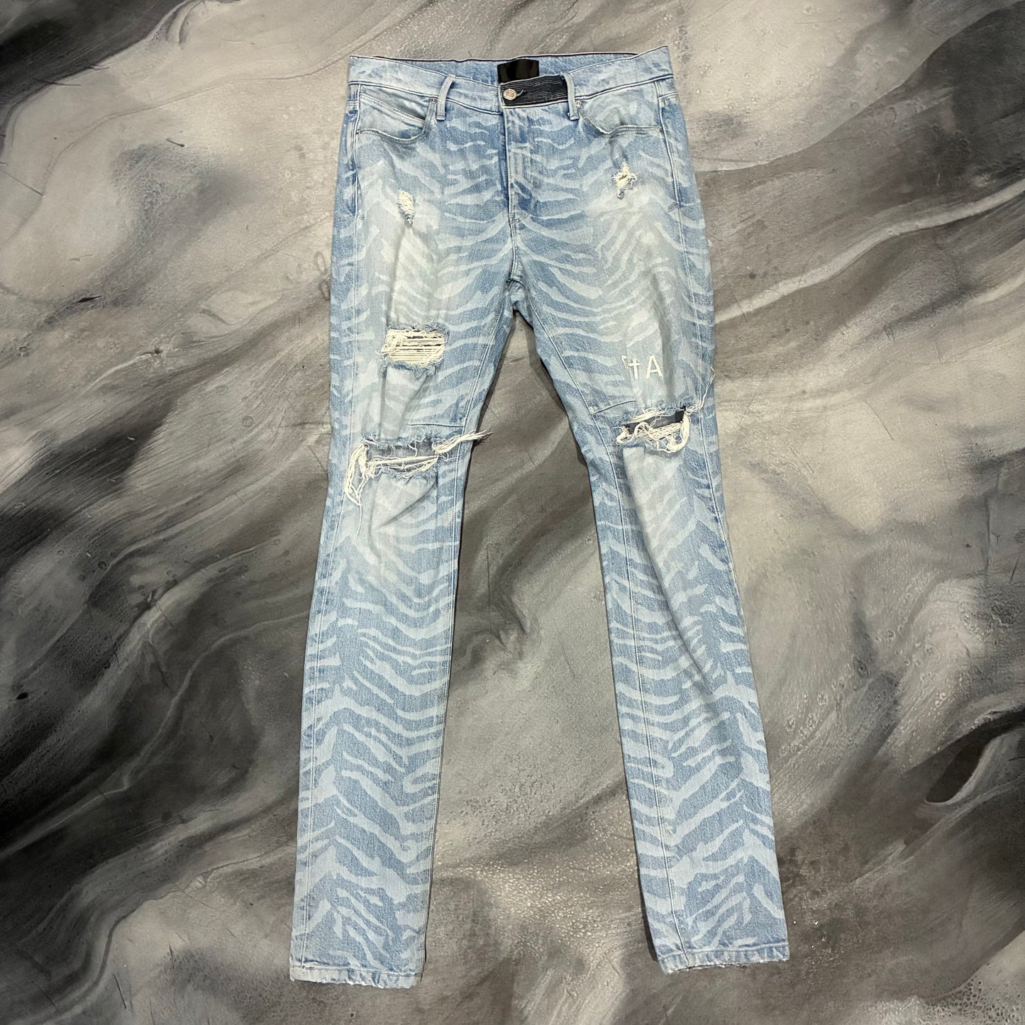 RTA Light Blue Zebra Print Jean (30)