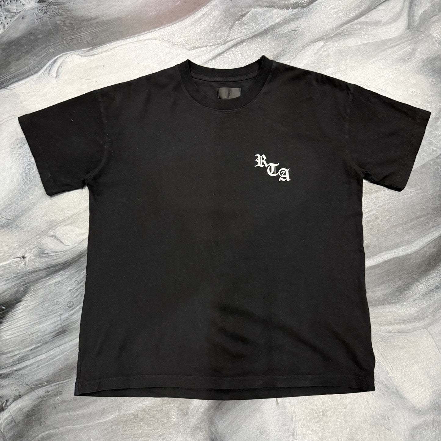 RTA Black/White Logo Tee (M)