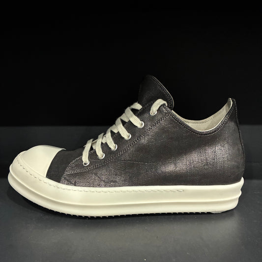Rick Owen’s Silver Pearl/Milk Waxed Low Sneaker (42)