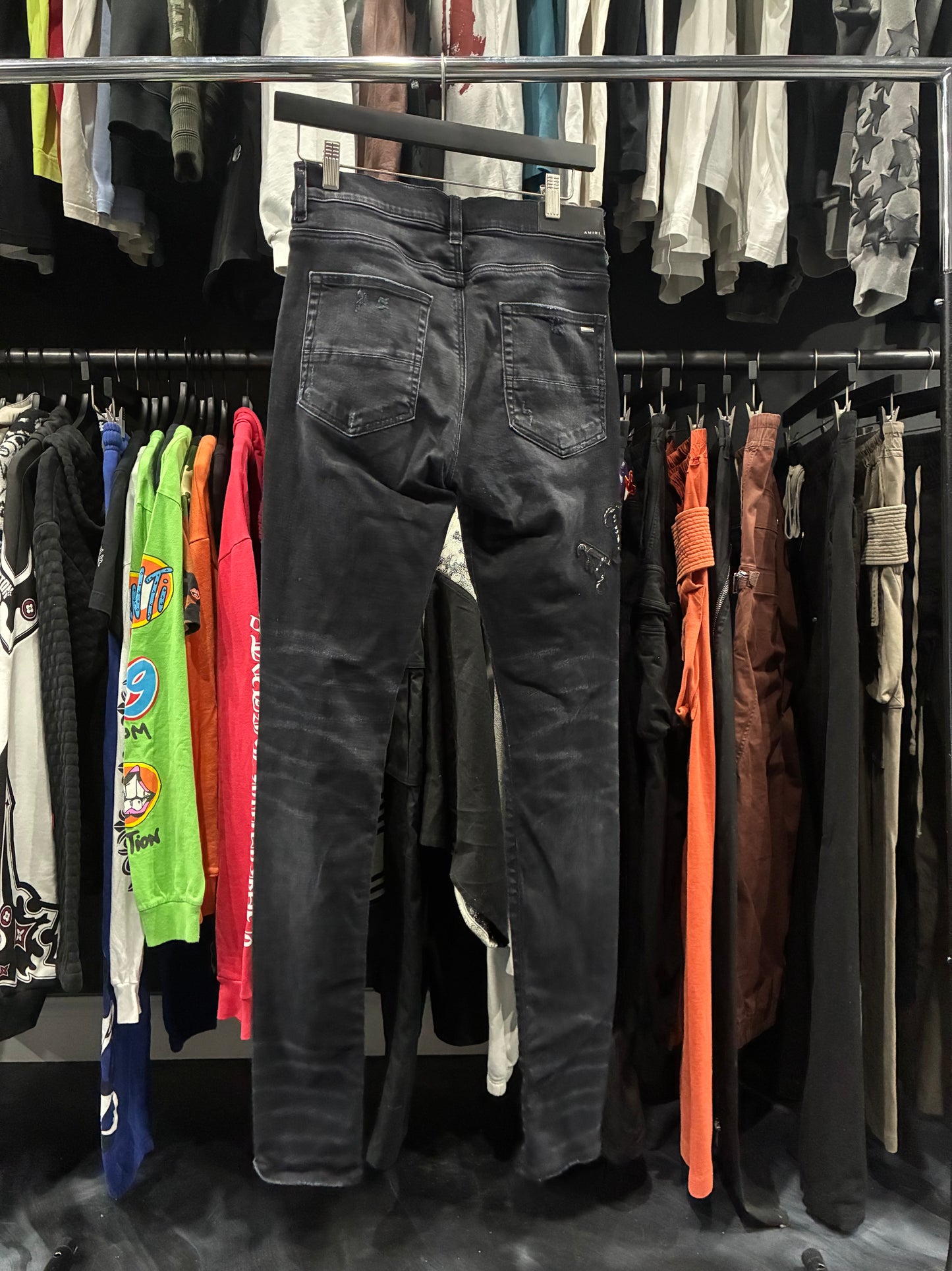 Amiri Aged Black Flannel Core Logo Distressed Jean (31)