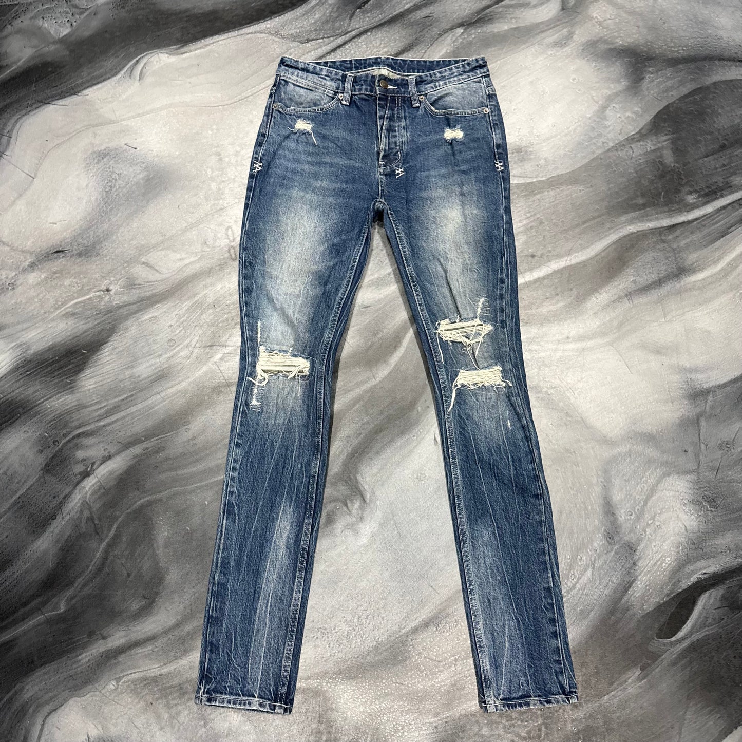 Ksubi Dark Blue Distressed Knee Cut Jean (30)