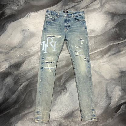 Amiri Light Blue/Baby Blue Staggered Logo Jean (33)