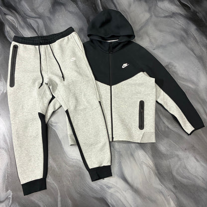 Nike Grey/Black Tech Suit (XL)