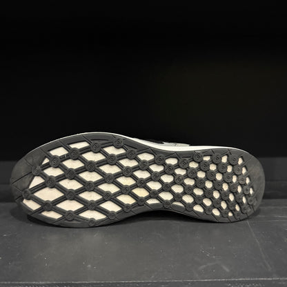 Chanel White Mesh Calfskin Low Top Sneaker (41)