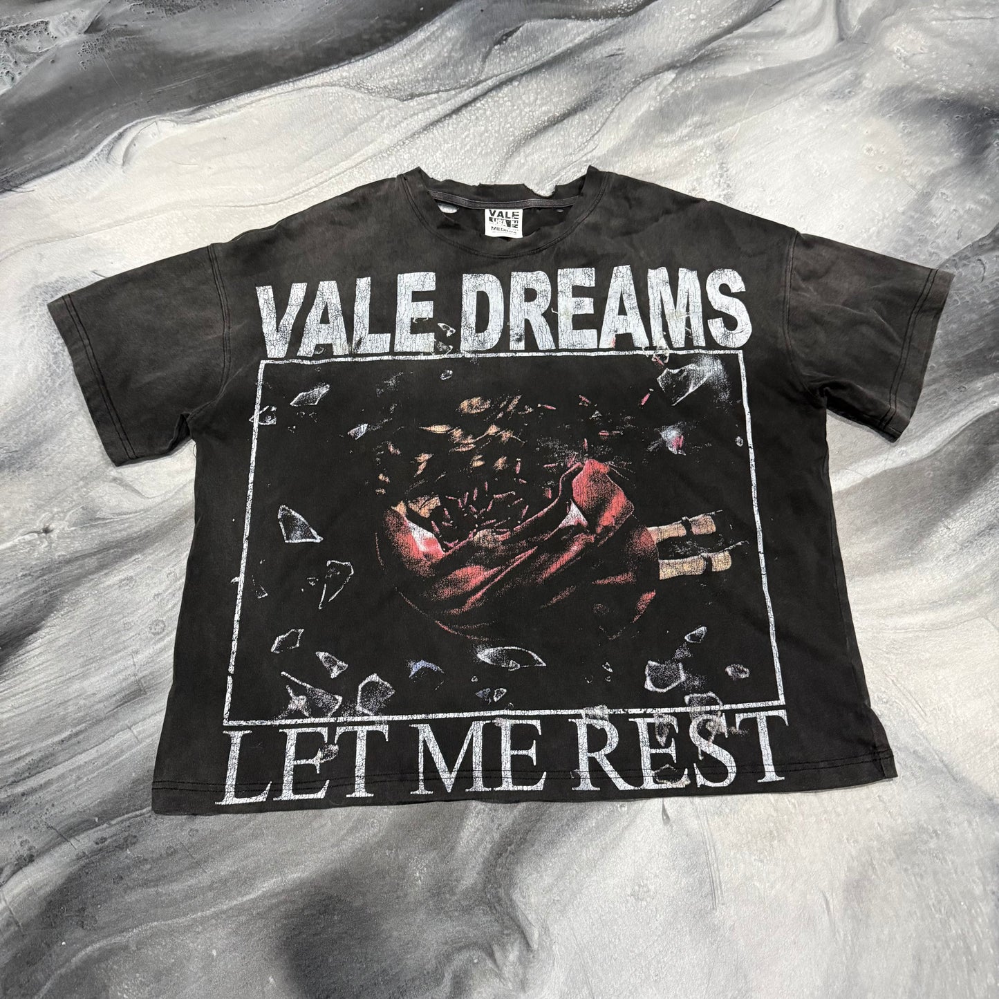 Vale Black Let Me Rest Tee (M)