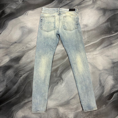 Amiri Light Blue Wash Plain Jean (36)