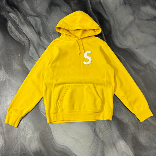 Supreme Yellow/White Quilted S Logo Hoodie (M)
