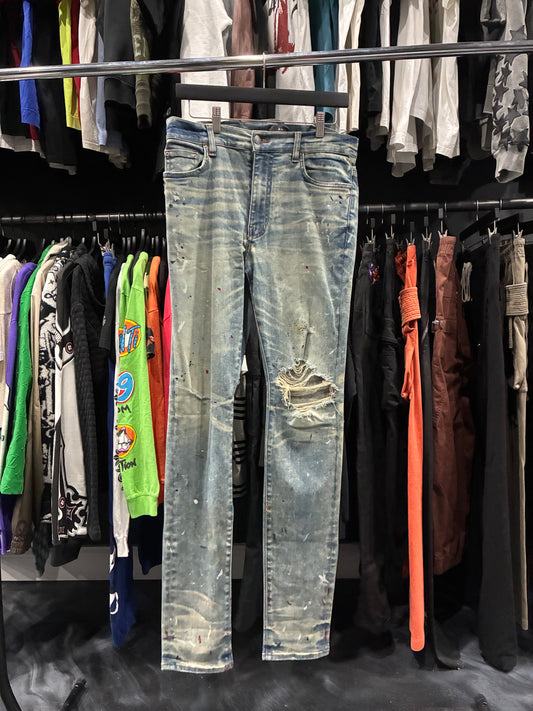 Amiri Antique Indigo Paint Splattered Jean (34)