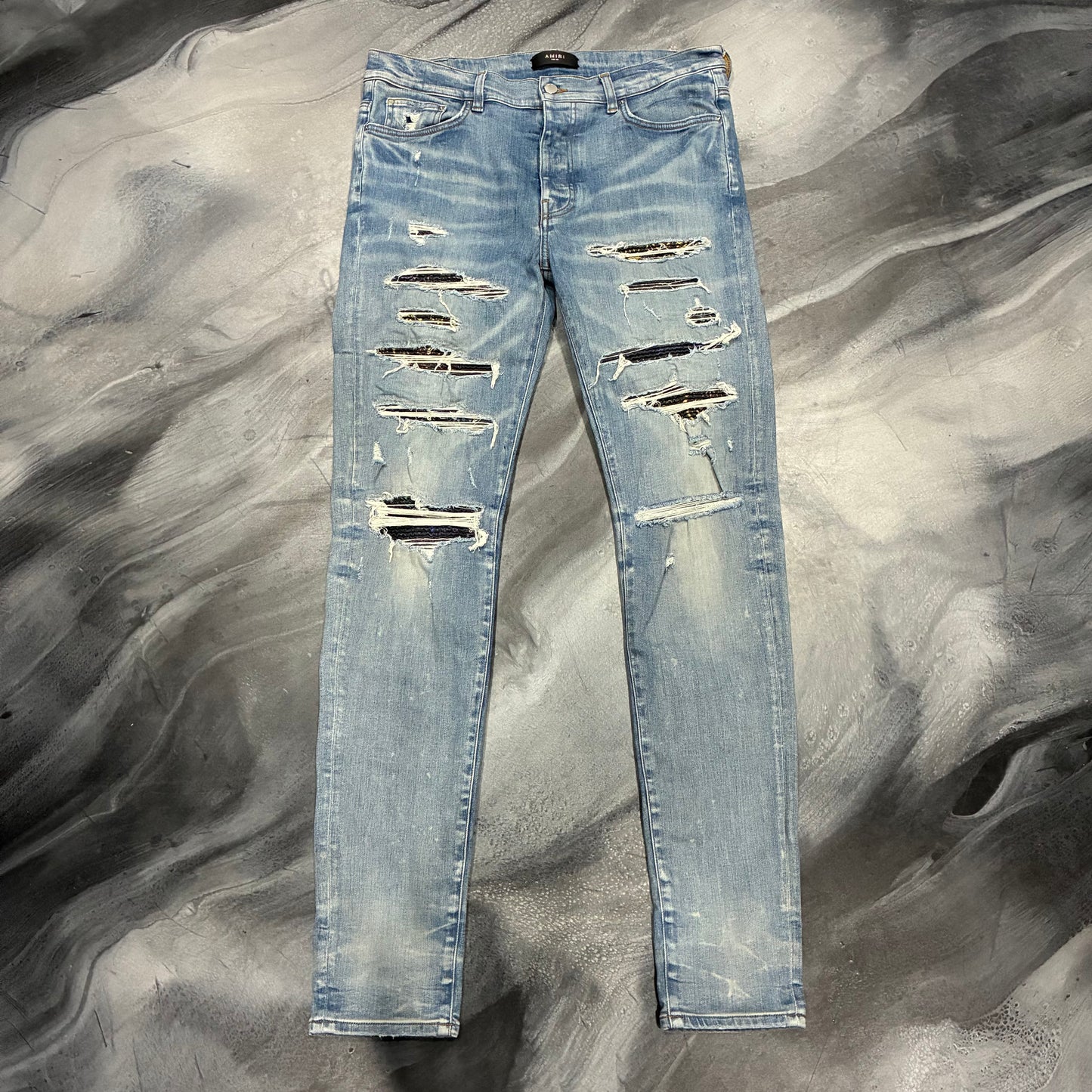 Amiri Indigo/Rainbow Thrasher Jean