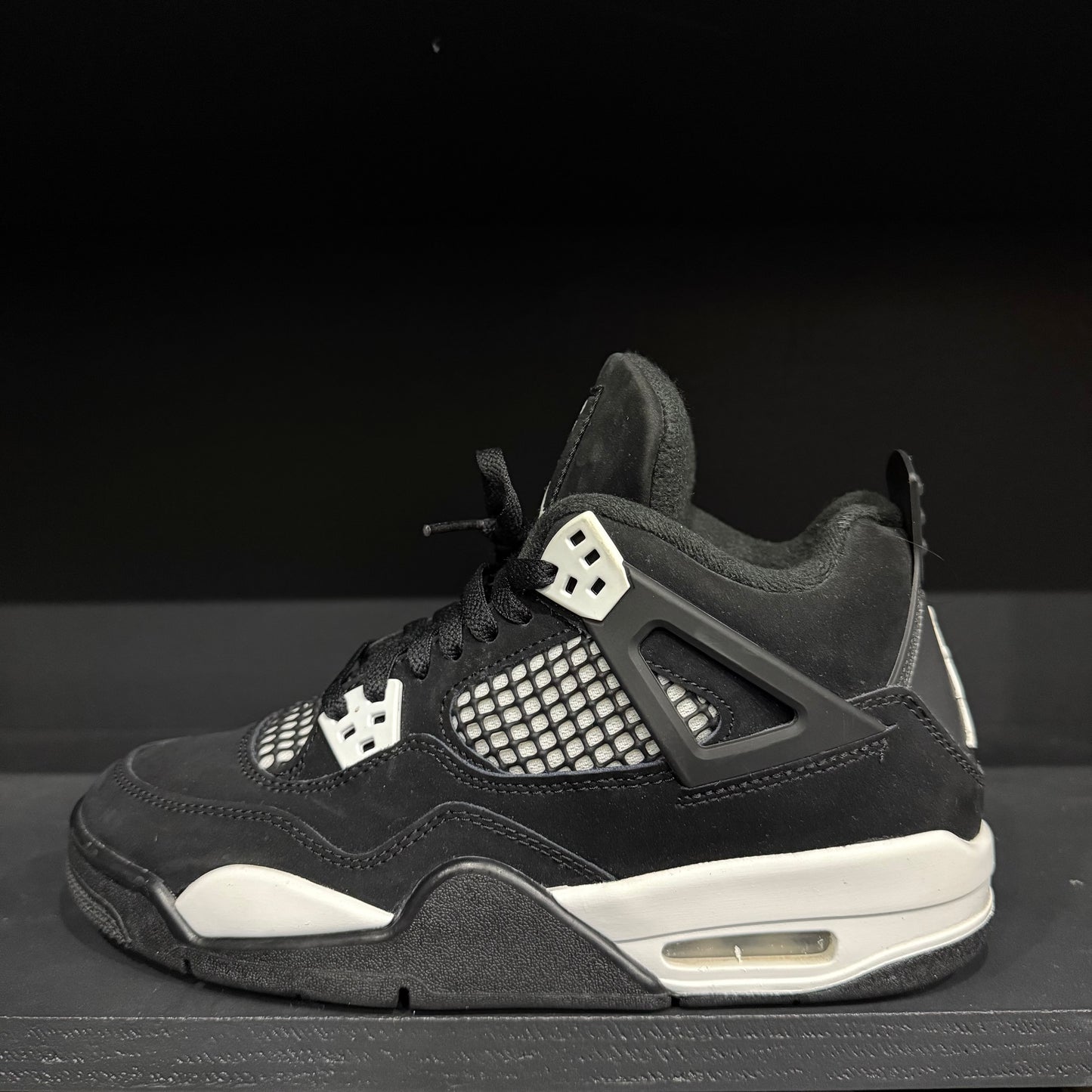 Jordan 4 Retro “White Thunder” (6Y)
