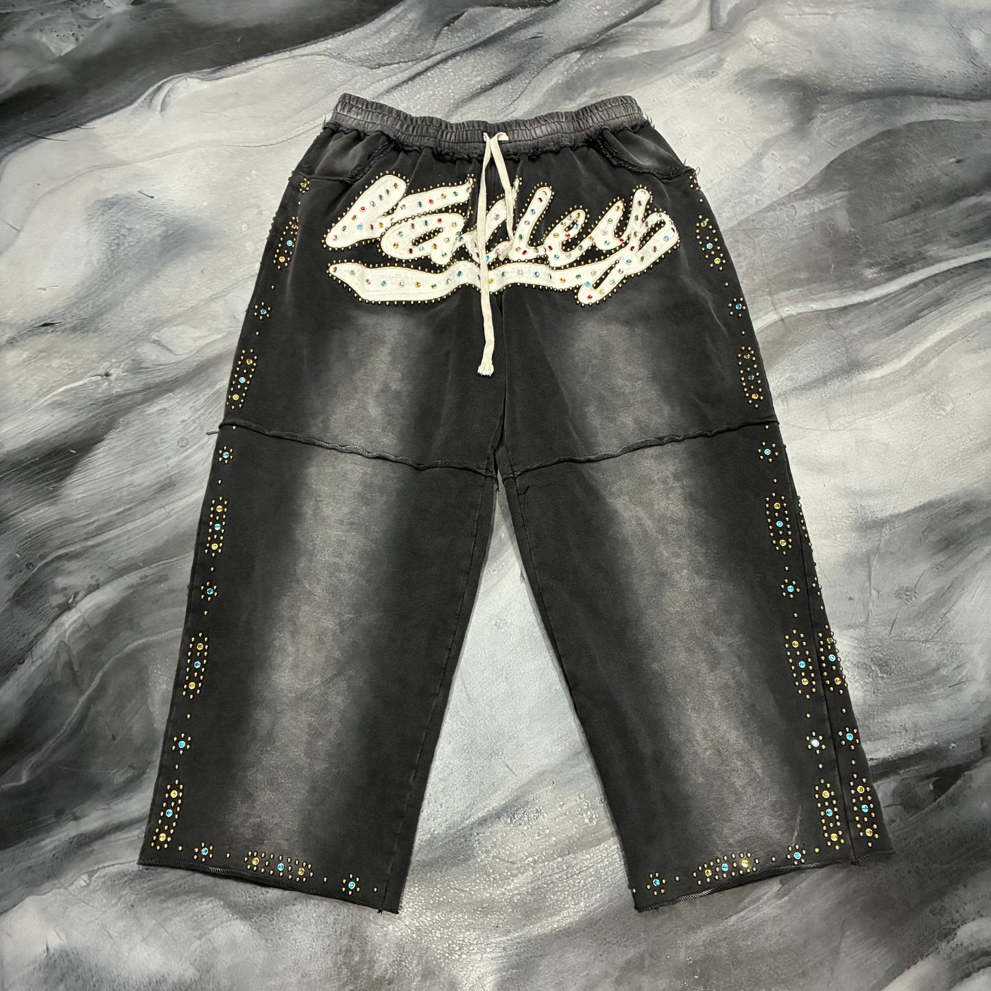 Vale Forever Black Skittle Sweats (L)