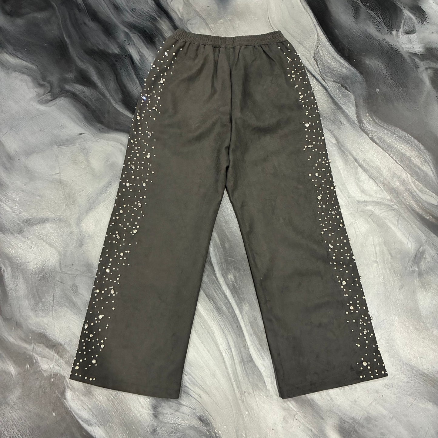 Birth of Royal Child Grey Pearlized Sweatpants (L)