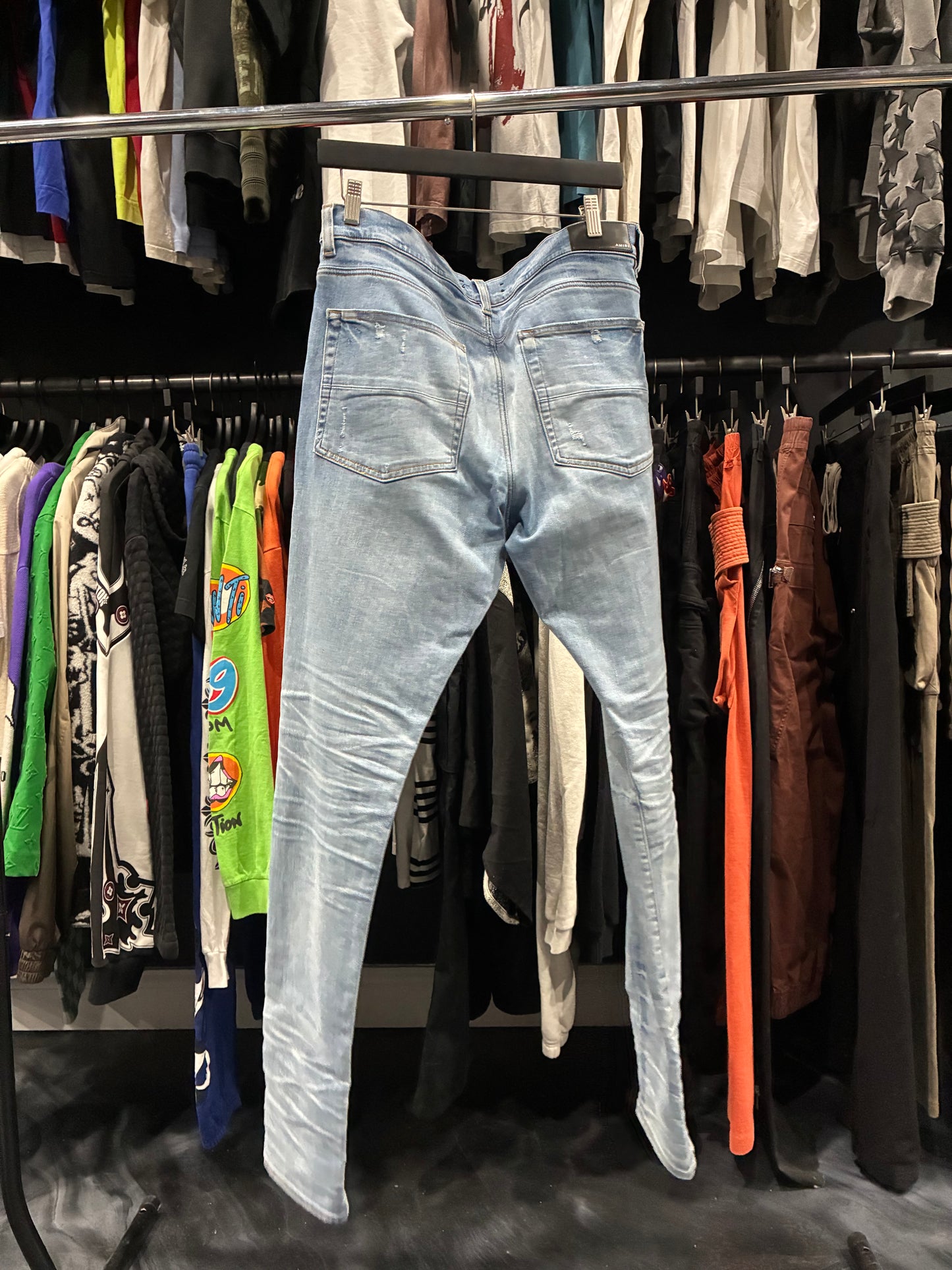 Amiri Plain Light Blue Jean (36)
