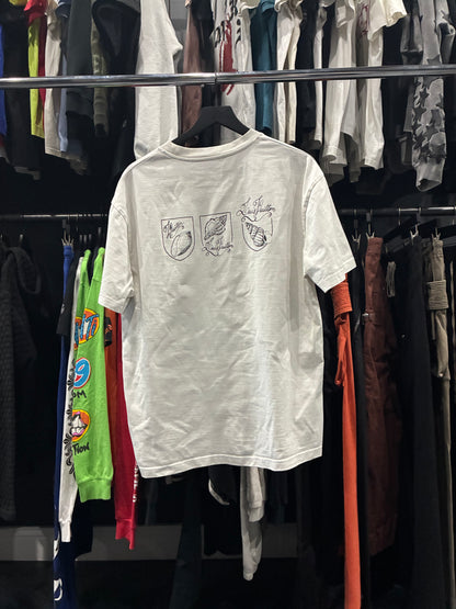 Louis V White/Colorful Shells Tee (L)