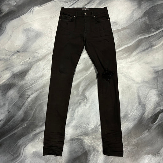 Amiri Black Distressed Jean (31)