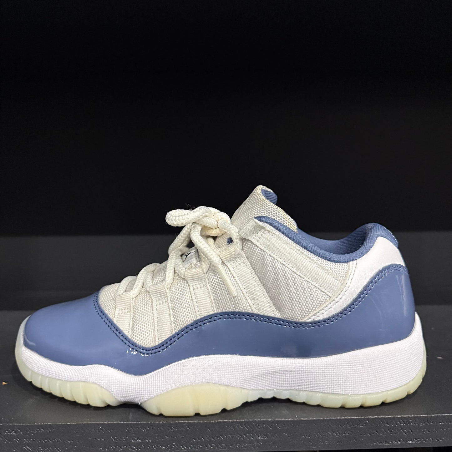 Jordan 11 Low Retro “Diffused Blue” (6Y)