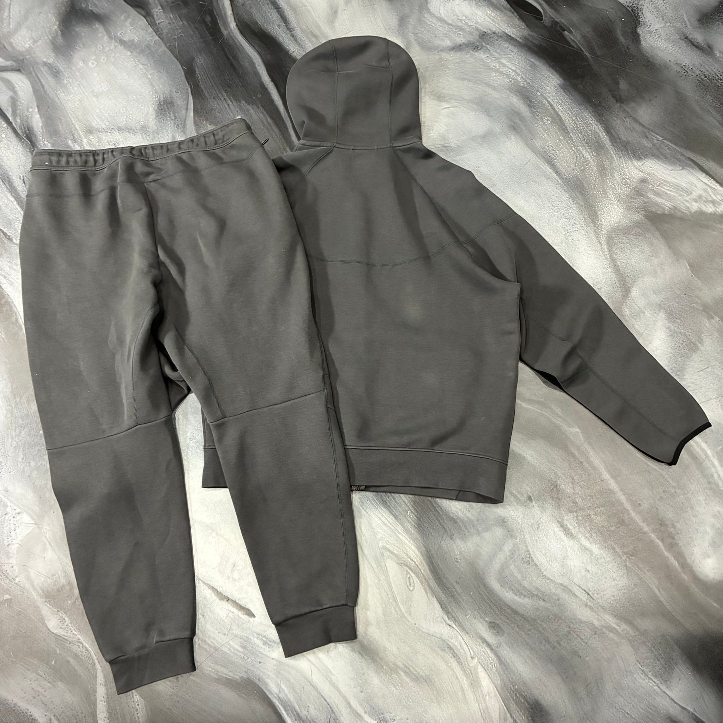 Nike Charcoal Grey Tech Suit (XL)