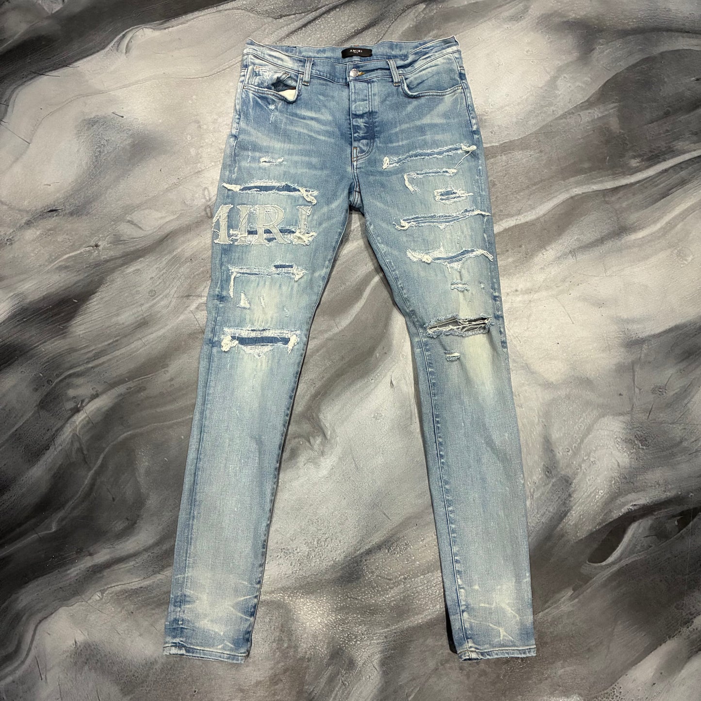 Amiri Light Blue Denim Core Logo Jean (34)