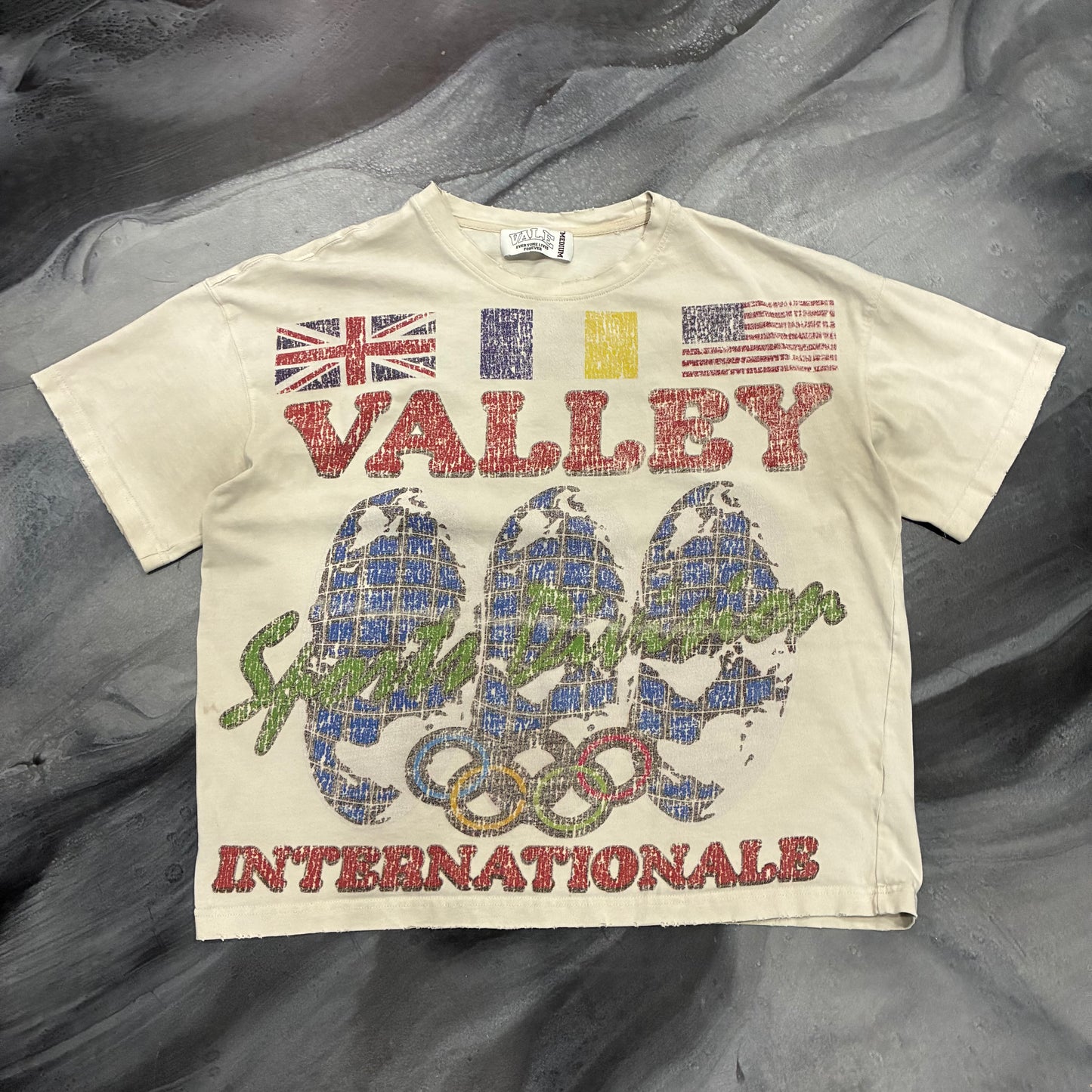 Vale Cream International Tee (M)