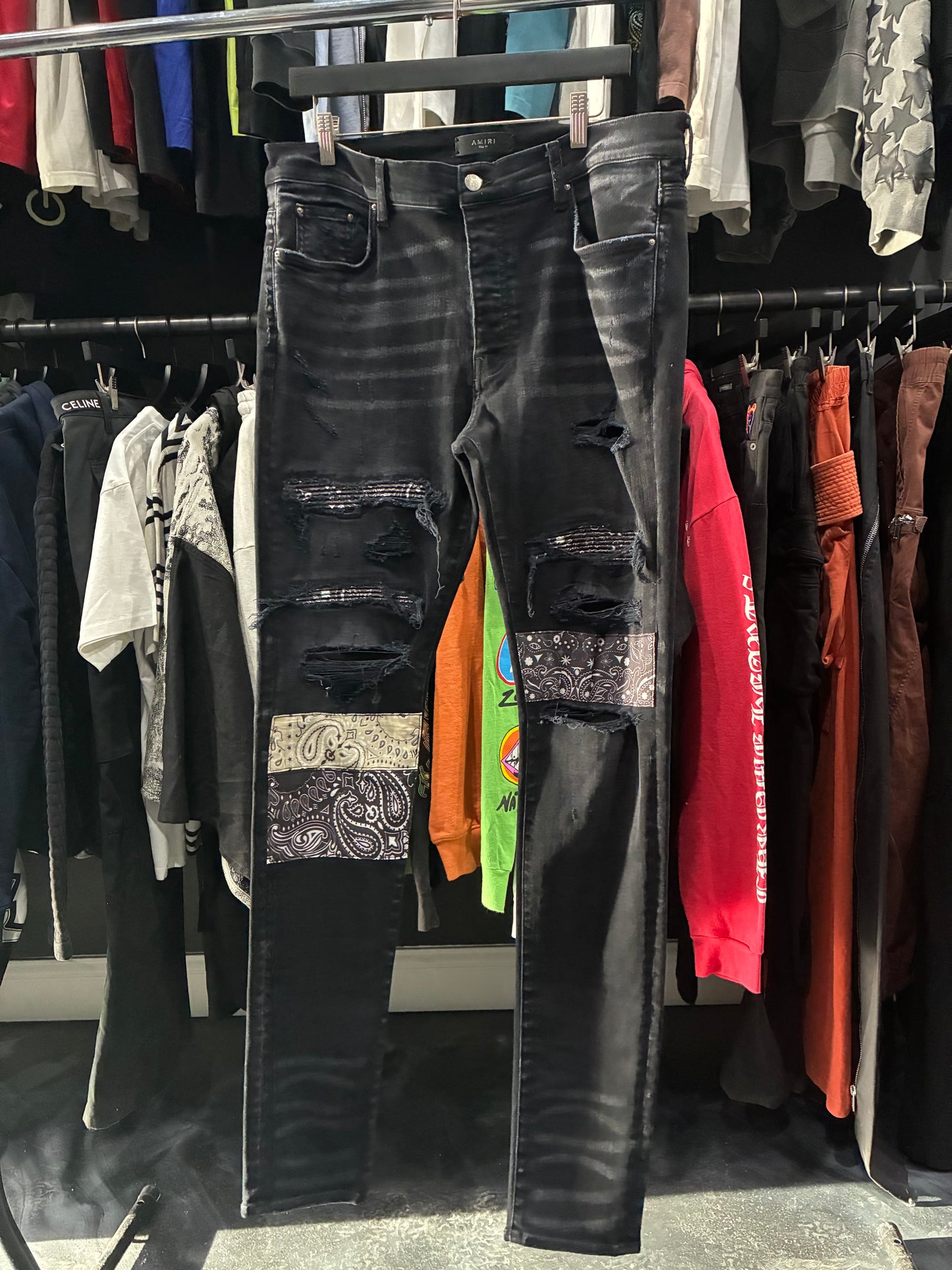 Amiri Faded Black/Bandana Art Patch Jean (36)