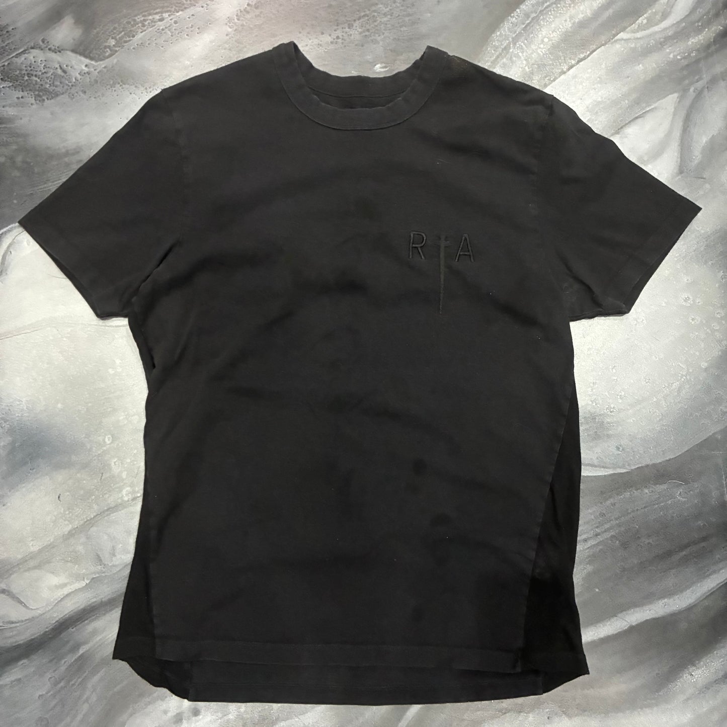 RTA Black Cross Logo Paneled Tee (M)