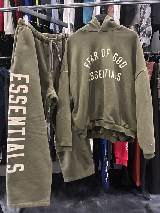 Fear of God Essentials hoodie and sweatpants set military olive green (2XL)