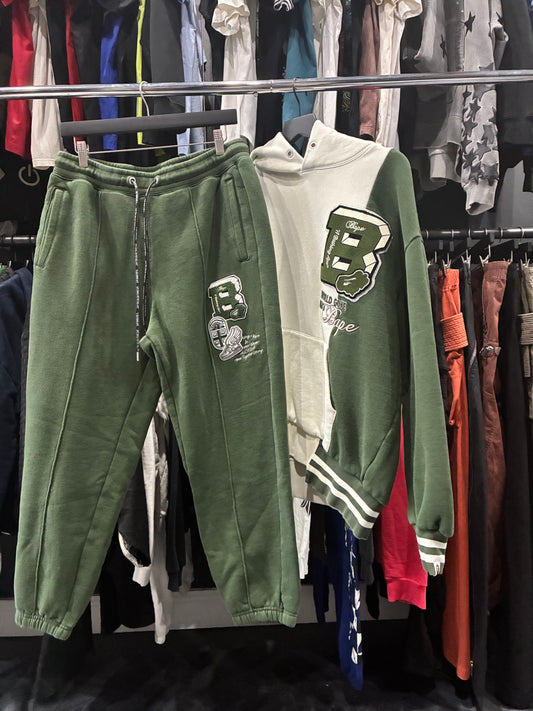 A Bathing Ape College Badges Green (L)