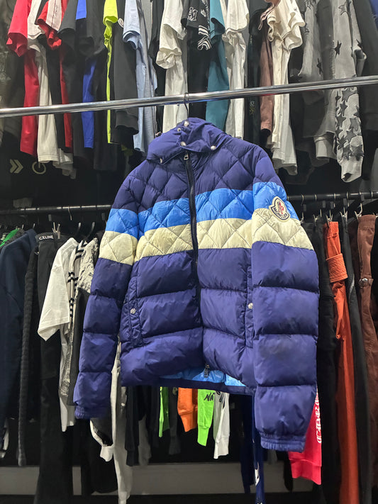 Moncler Janvry down jacket Blue (S)