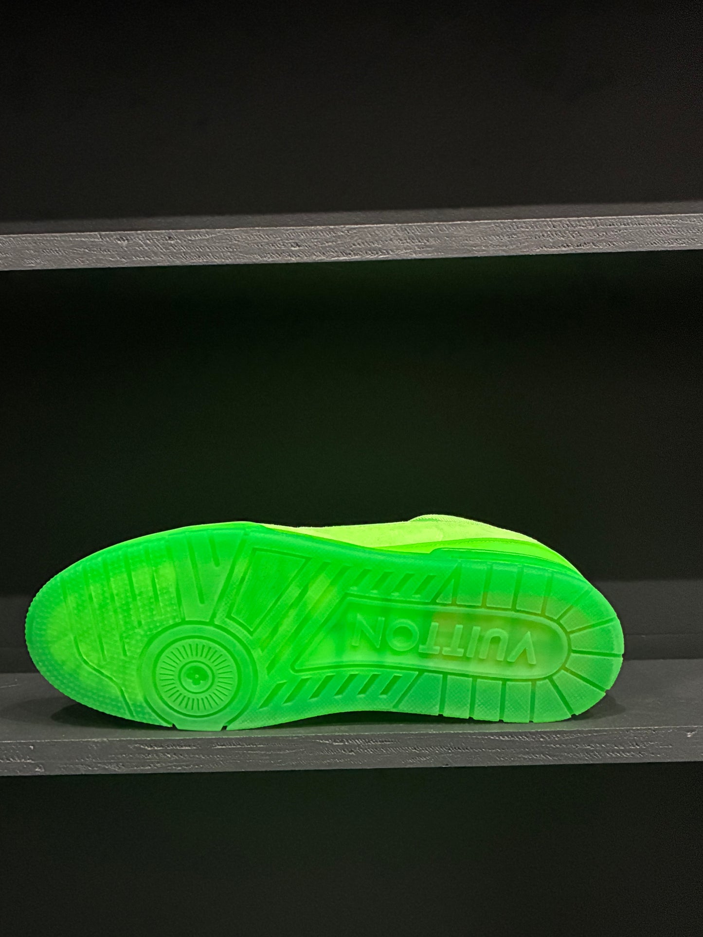 Louis V. Neon Green Monogram Trainers (12)