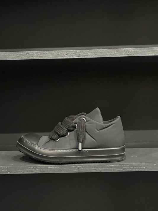 Rick Owens Black Jumbo Lace Low Sneaker (40)
